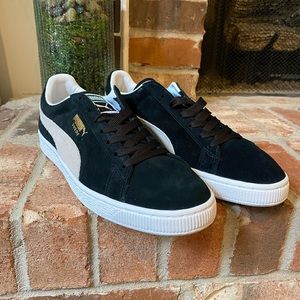 Classic Suede Black and Tan Pumas - Men’s 8